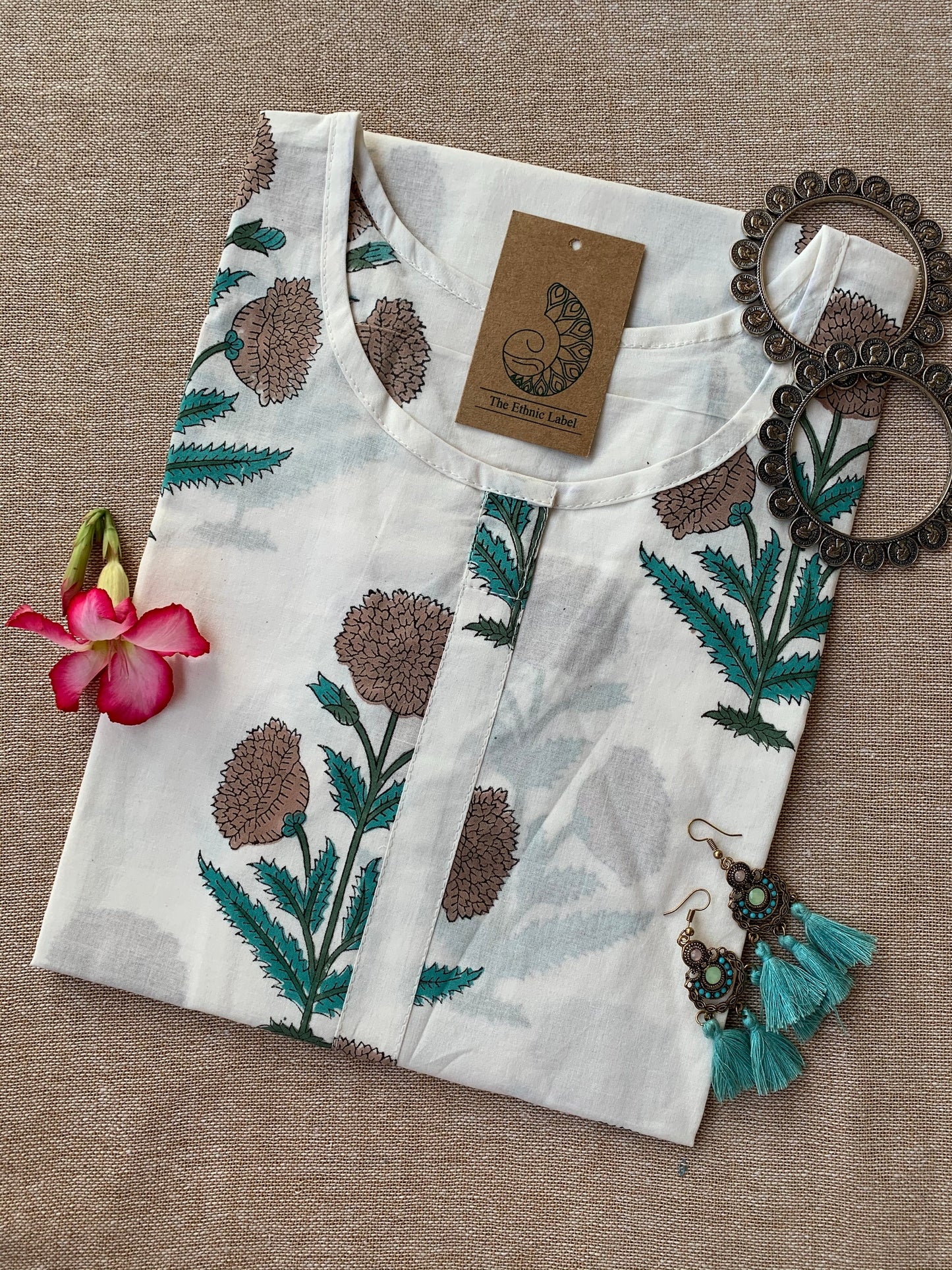 White Mughal Sea Green Boota Hand Block Printed Cotton Kurta- XL