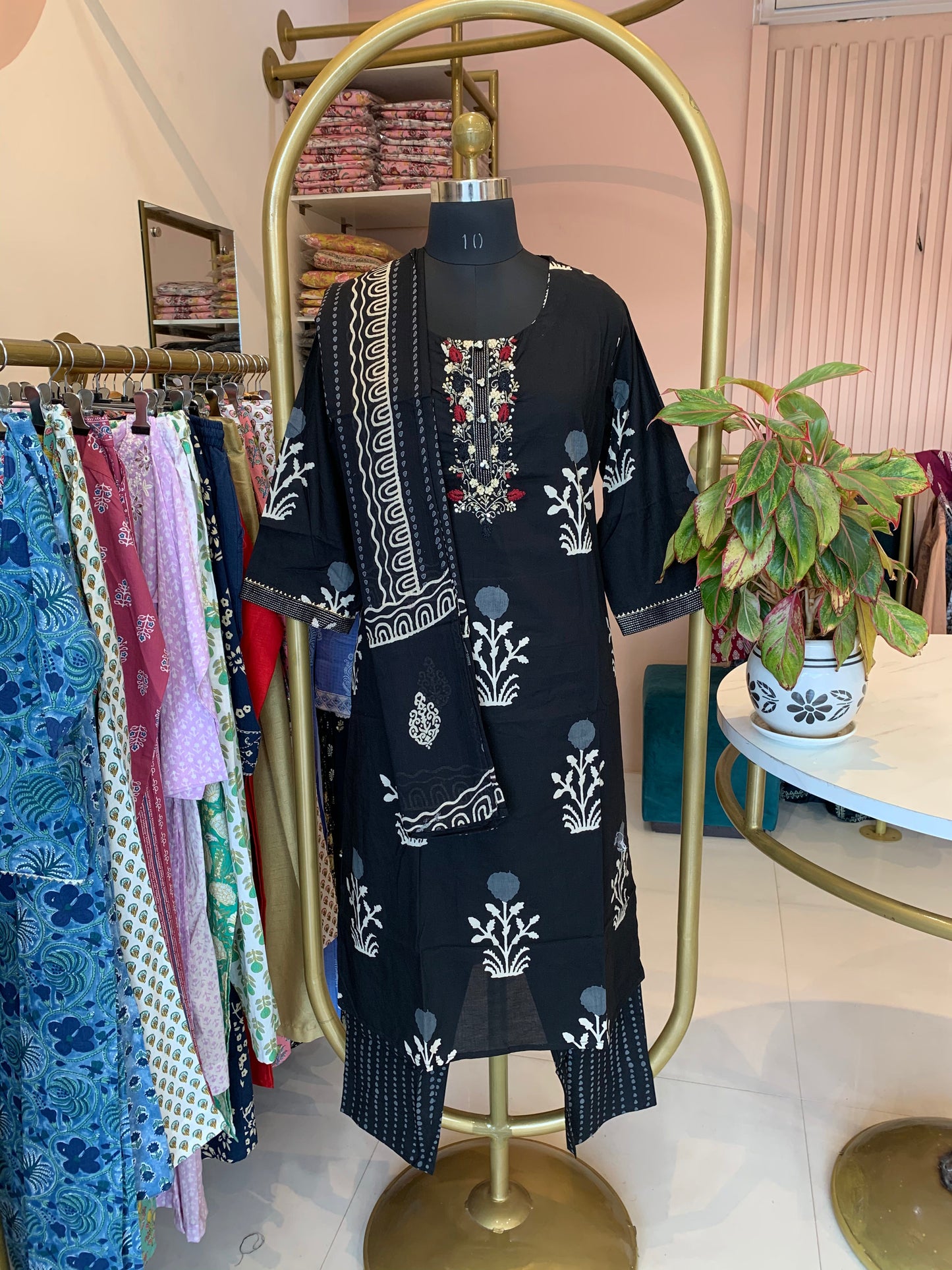 "Farida" Hand Block Printed Cotton Kurta Set(3pc) - Big Size