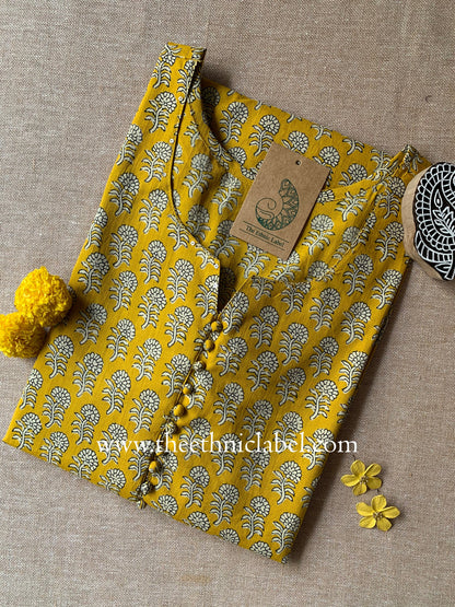 "Drishti" Bagru Hand Block Printed Cotton kurta- S